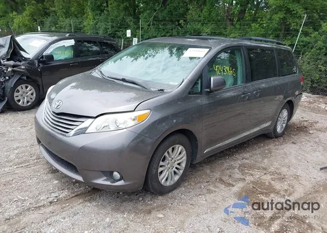 2012 Toyota Sienna Xle V6 8 Passenger из США, поврежденный, VIN 5TDYK3DC0CS199104